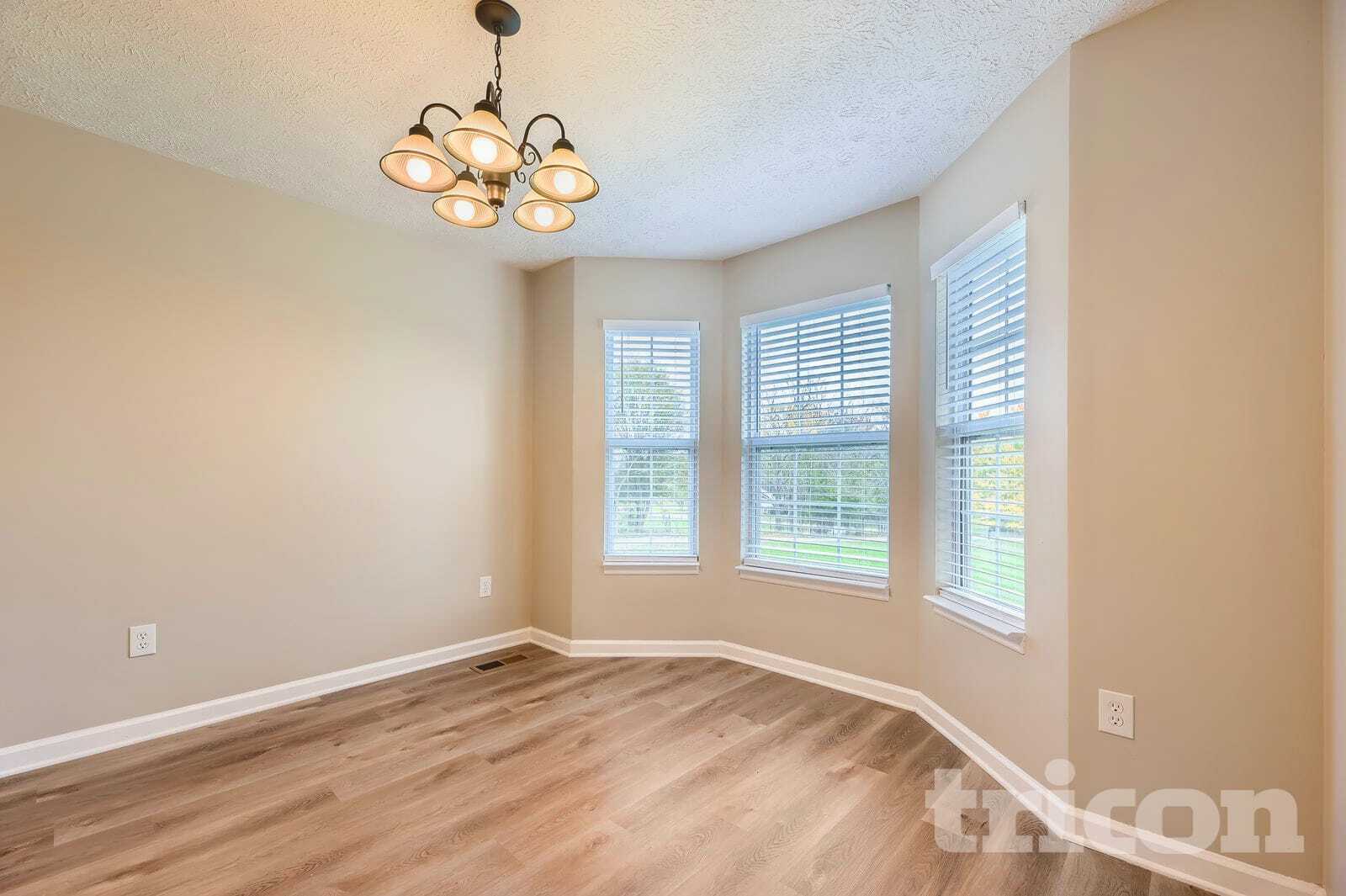 Building Photo - 206 Bettis Rd