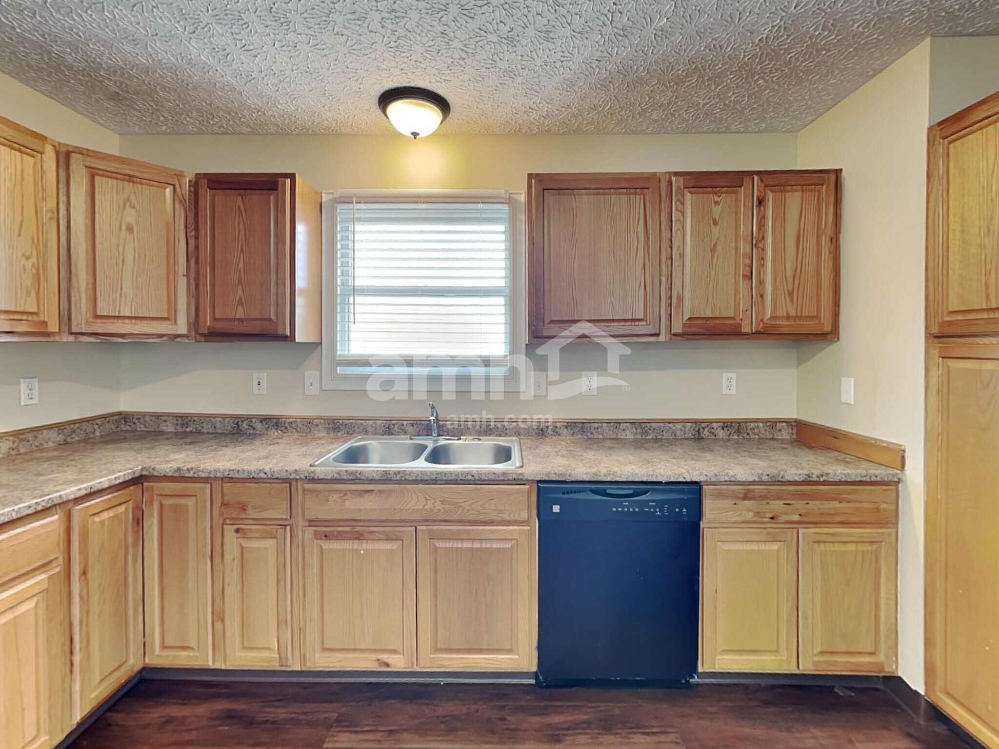 Building Photo - 1199 Onaway Ct