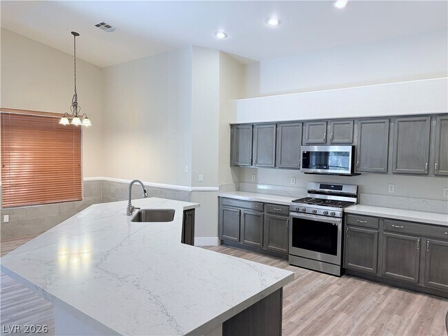 Building Photo - 4880 Bazmorda Ct
