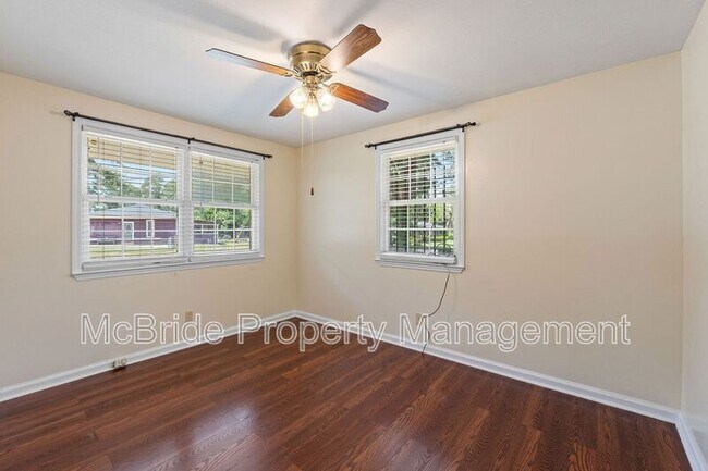 Building Photo - 1739 Cornell Dr