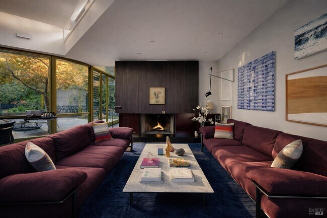 Building Photo - 162 Throckmorton Ave