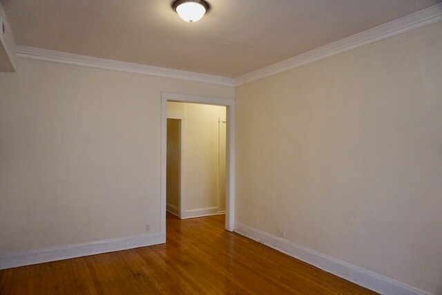 Building Photo - 1525 W Ardmore Ave