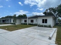 Building Photo - 1230 NW 102nd St