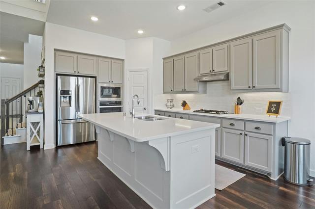 Building Photo - 525 Overton Ave