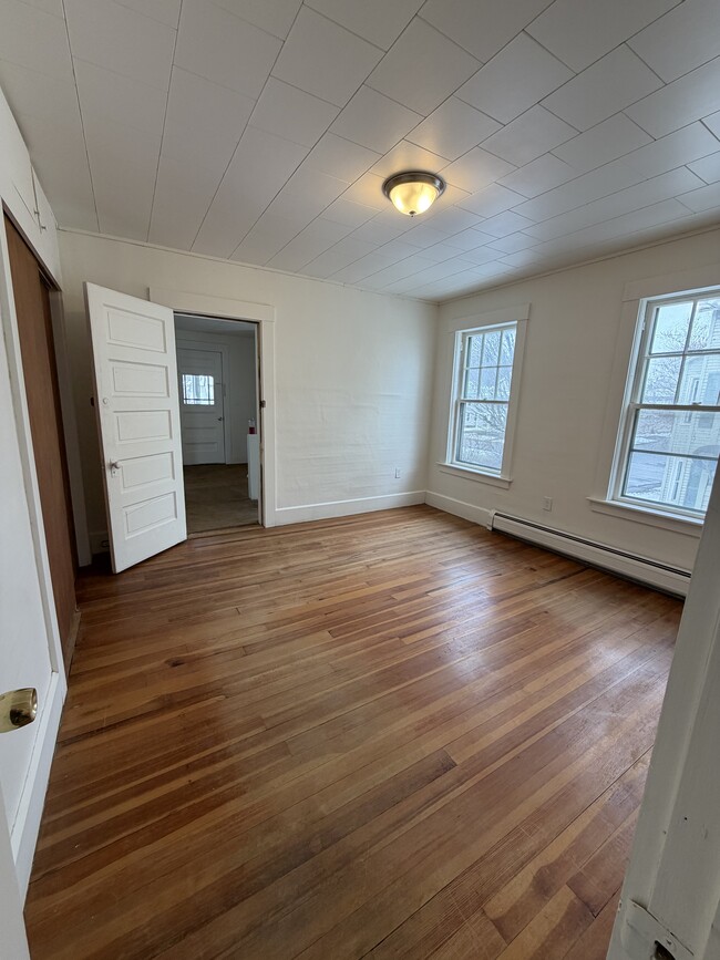 Building Photo - 78-80 Central Street LLC