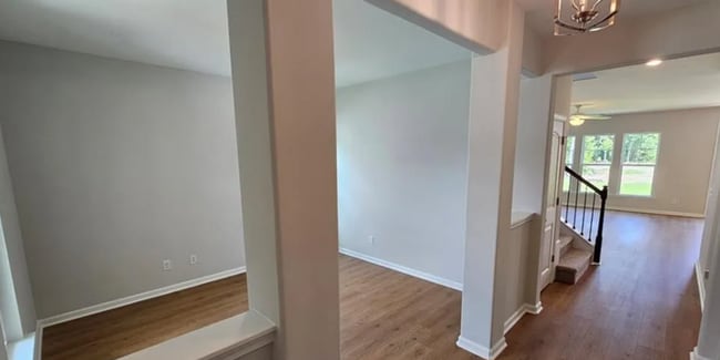 Building Photo - Beautiful 5BR, 3BA Home in Desirable Brook...