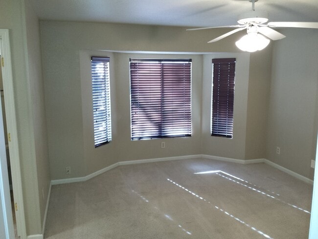 Building Photo - drift3190