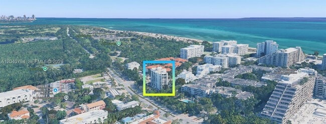 Building Photo - 77 Crandon Blvd