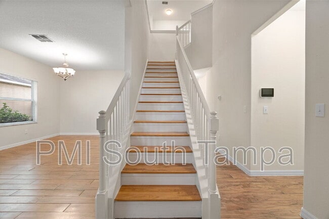 Building Photo - 13740 Newport Shores Dr
