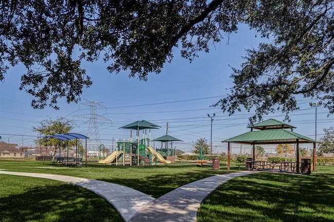 Building Photo - 21602 Park Downe Ln