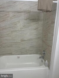 Building Photo - 727 Berkley St