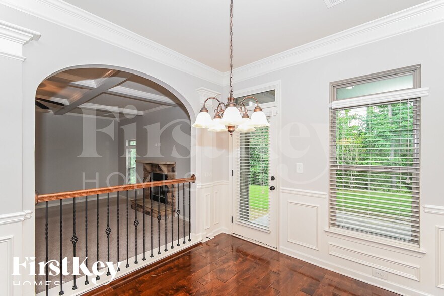 Building Photo - 1087 Sly Fox Run