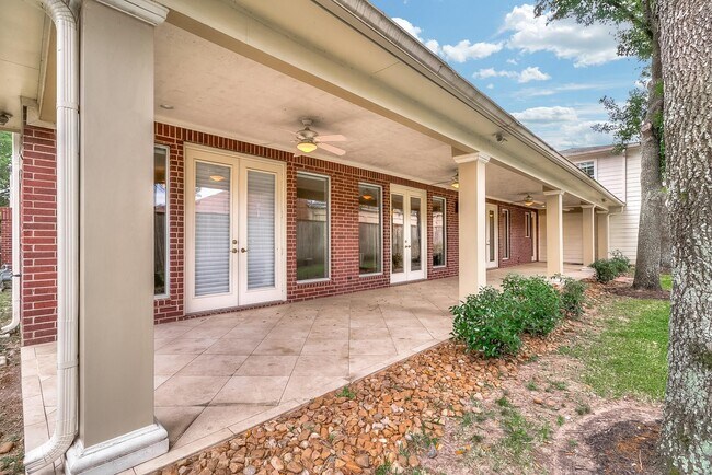 Building Photo - 17323 Jackson Pines Dr