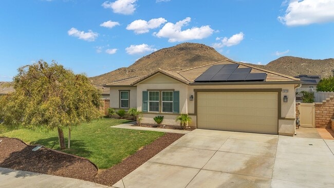 Building Photo - 20720 Spring Mountain Rd