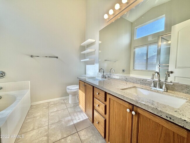 Building Photo - 8143 W Mary Ann Dr