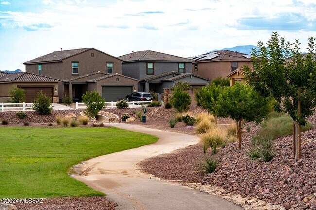 Building Photo - Beautiful Brand New 3 Bedroom Home with De...