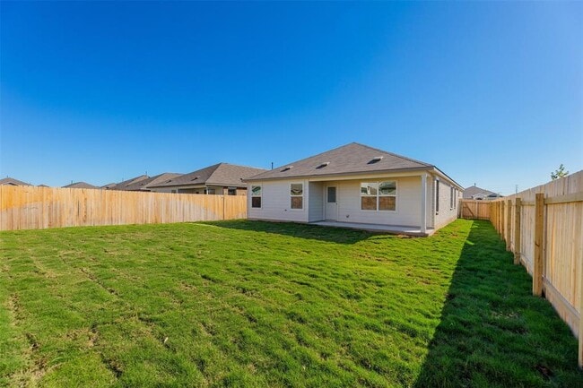 Building Photo - 627 Waterway Ave