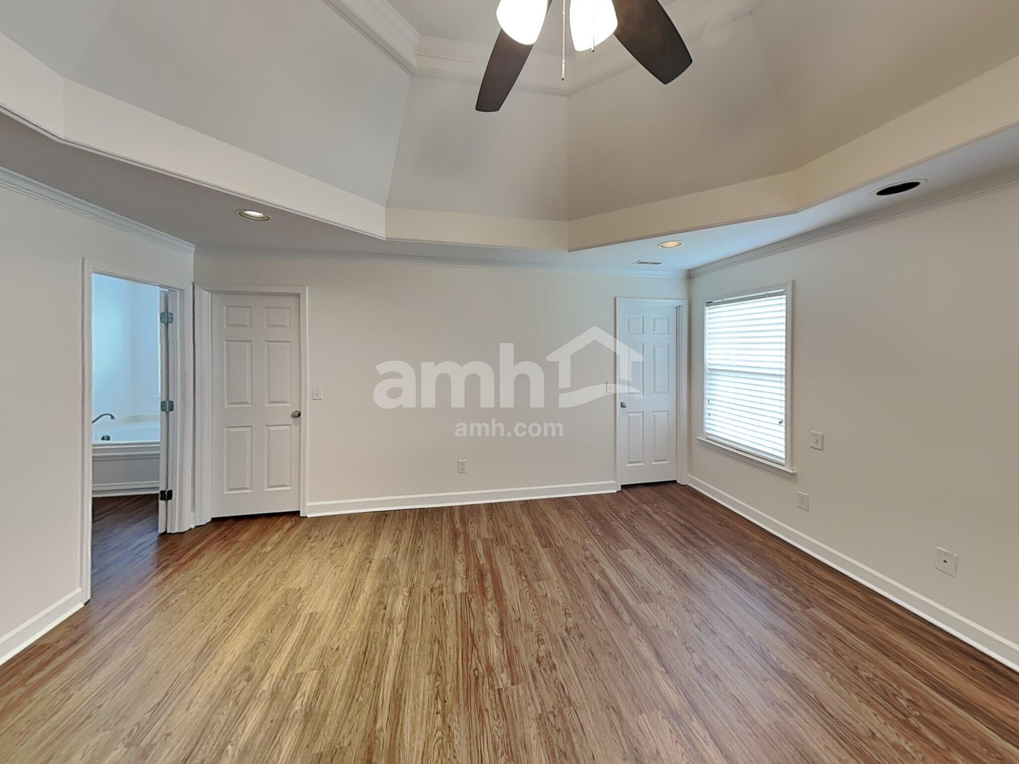 Building Photo - 3063 Romain Trail