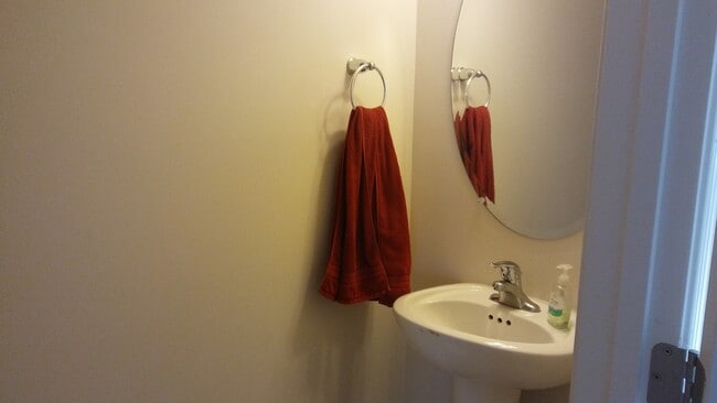 Building Photo - 10363 Lantern Ln