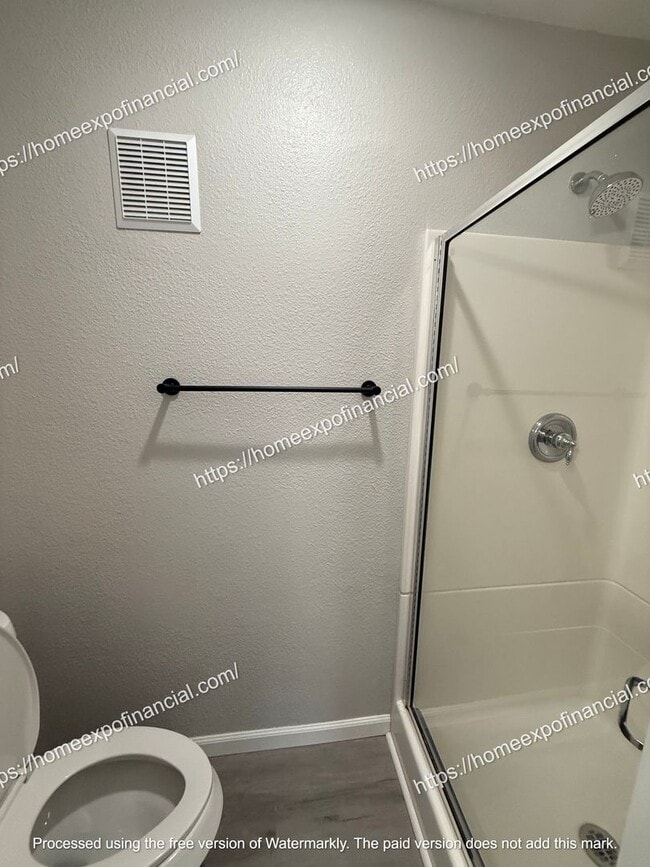 Building Photo - Nice Home For Rent
