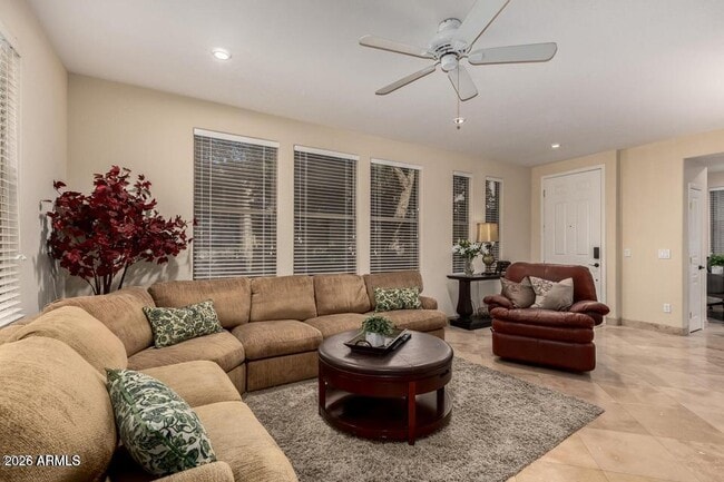 Building Photo - 15221 N Clubgate Dr