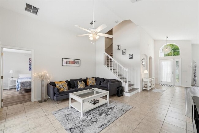 Building Photo - 748 Stonewyk Way