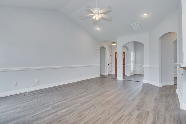 Building Photo - 4 Bedroom Ranch Near Fort Gordon