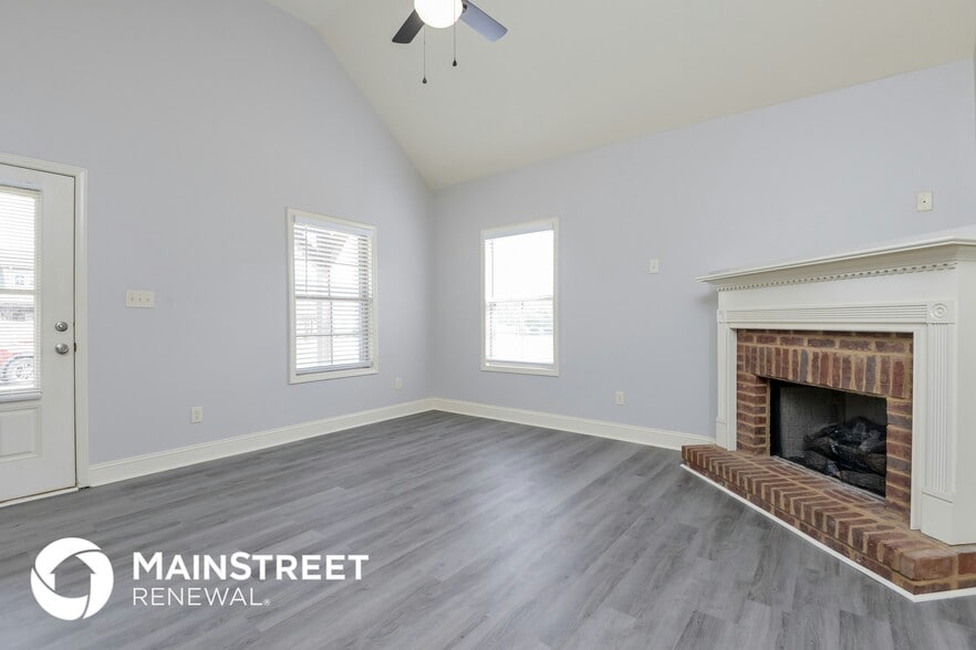Building Photo - 45 Smith Glen Dr