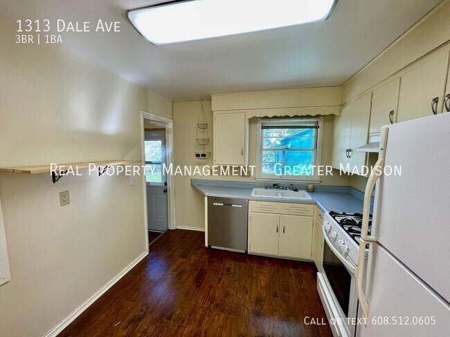 Building Photo - 1313 Dale Ave