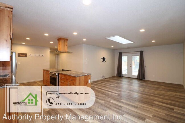 Building Photo - 3 br, 2 bath House - 3434 Odin Ct.