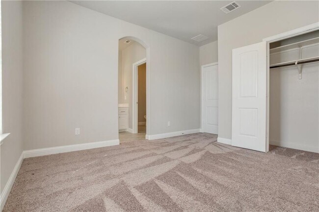 Building Photo - 1300 Mustang Brook Ln