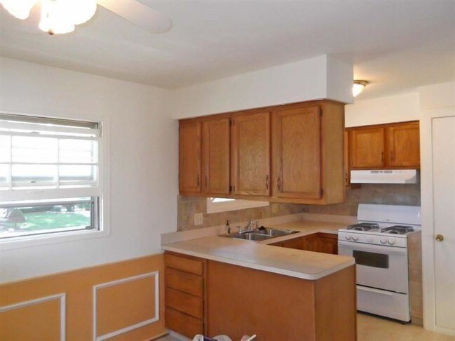 Building Photo - 2725 Brandywine Dr