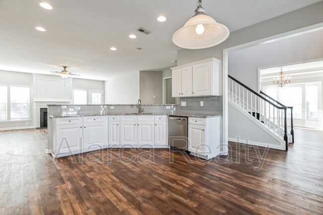 Building Photo - 6922 Cascade Dream Ct