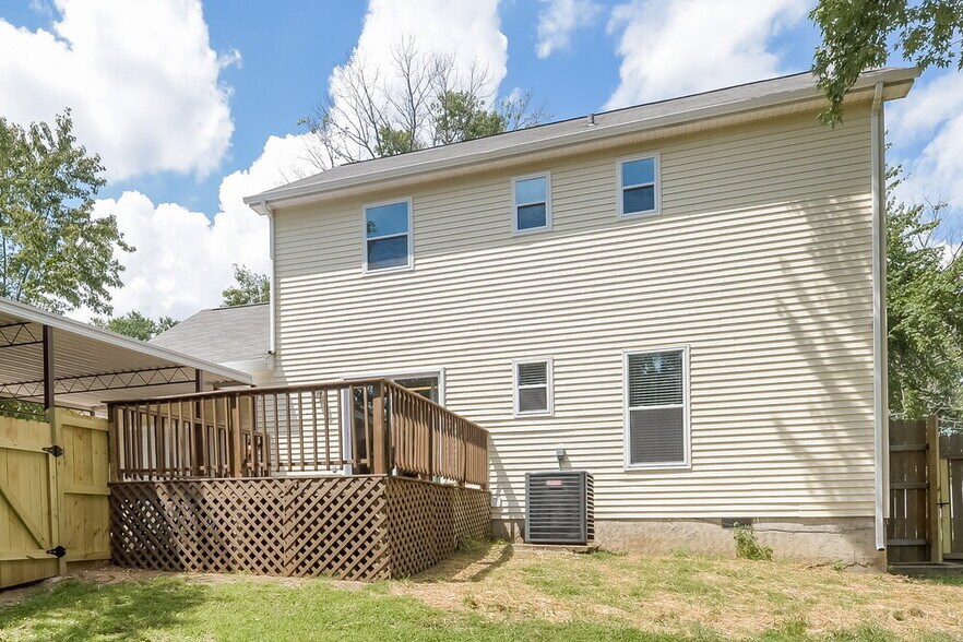 Building Photo - 520 Spring Garden Ct