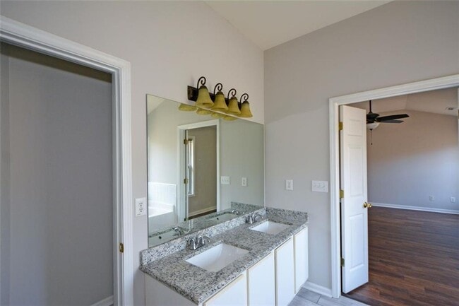 Building Photo - 3063 Grace Ct