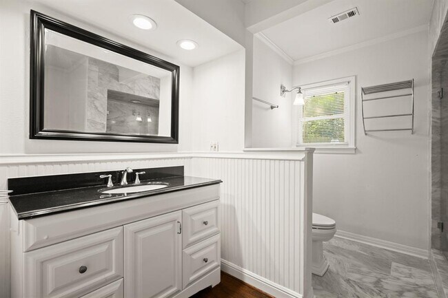 Building Photo - 5805 Bull Creek Rd