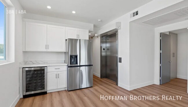 Building Photo - 836 S Shenandoah St
