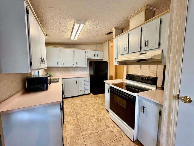 Building Photo - 4637 Belle Grove