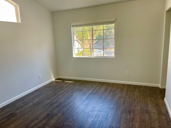 Building Photo - 11503 Westview Pkwy