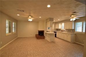 Building Photo - 416 Beverly Dr