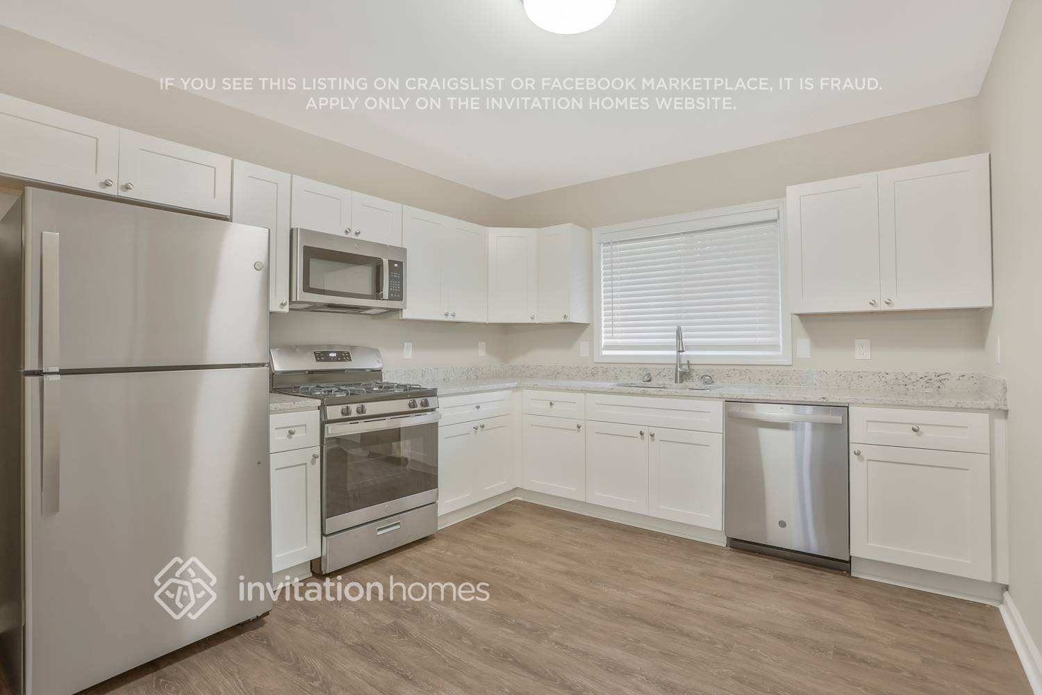 Building Photo - 2145 Green Forrest Dr