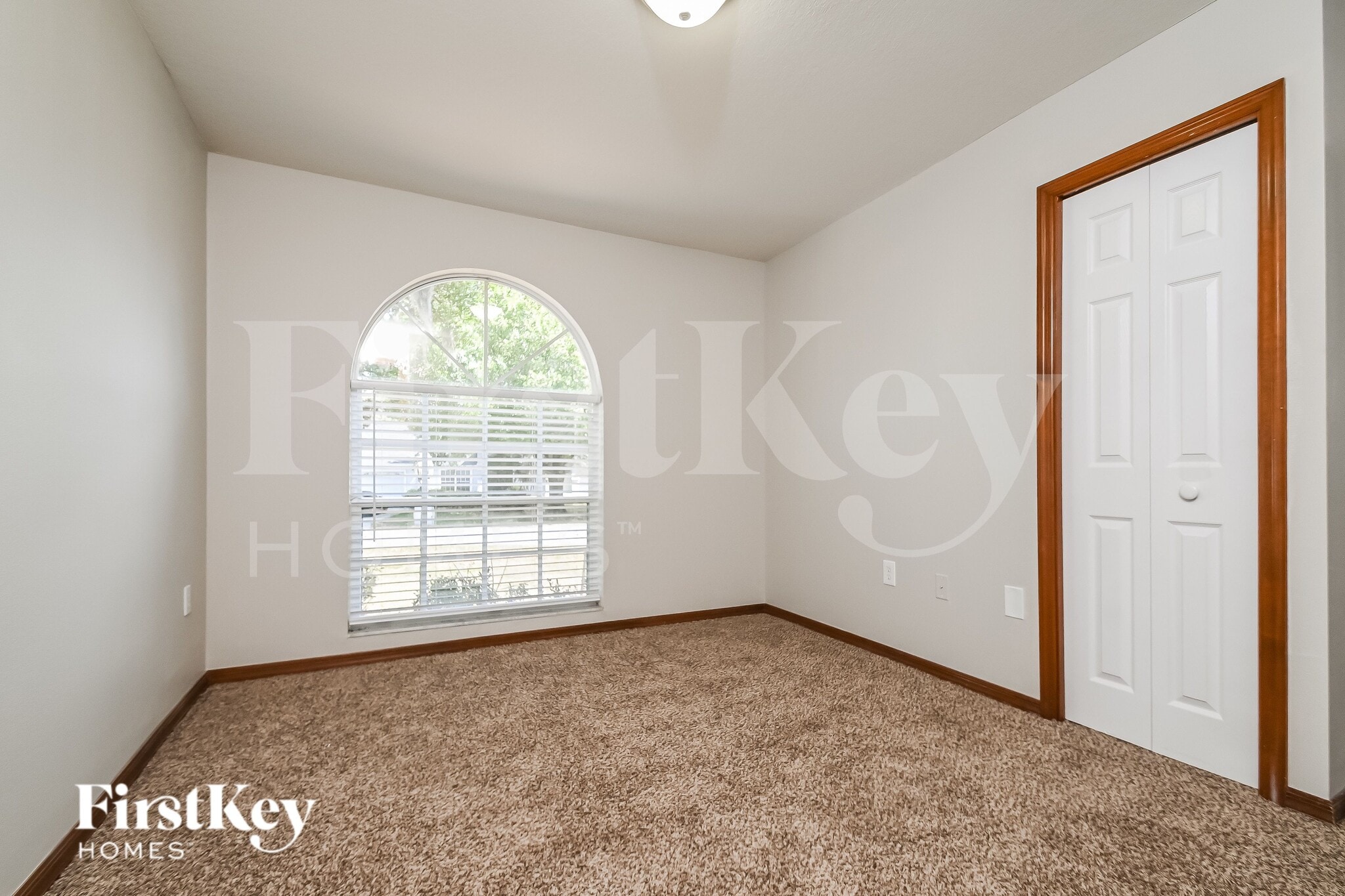 Building Photo - 5349 Montserrat Dr
