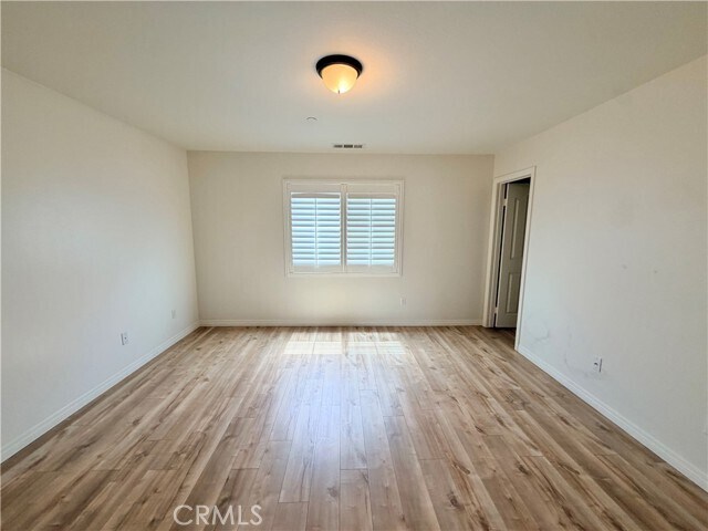 Building Photo - 3586 Bur Oak Rd