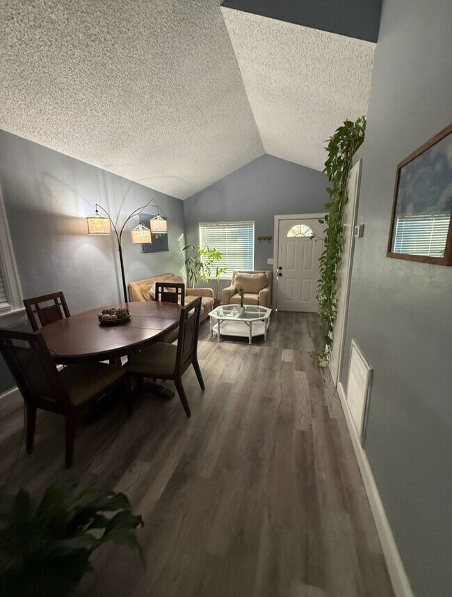 Building Photo - Cute Bartlett Park Home for Rent