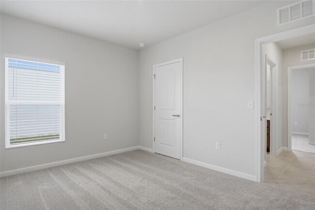 Building Photo - 724 Cantaberry Dr