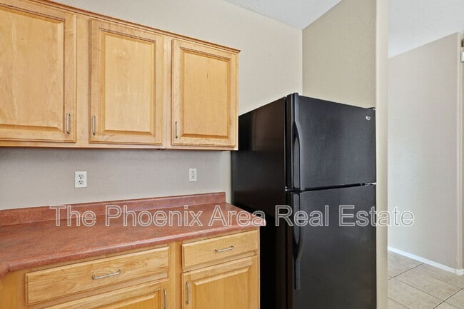 Building Photo - 310 Mountain View Rd