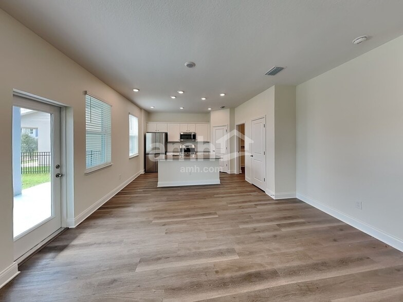 Building Photo - 2242 Dablon Ct