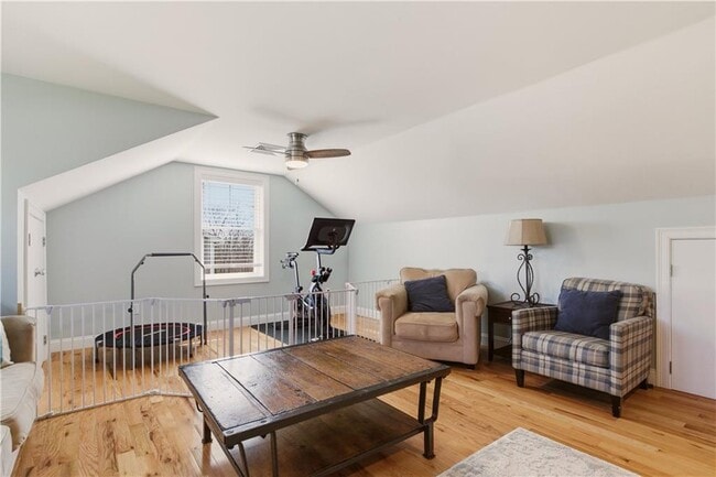 Building Photo - 3 Rego Ave