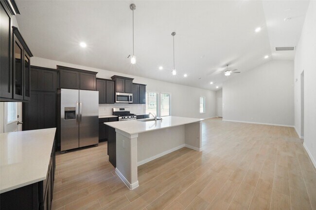 Building Photo - 25553 Prairie Clover Wy