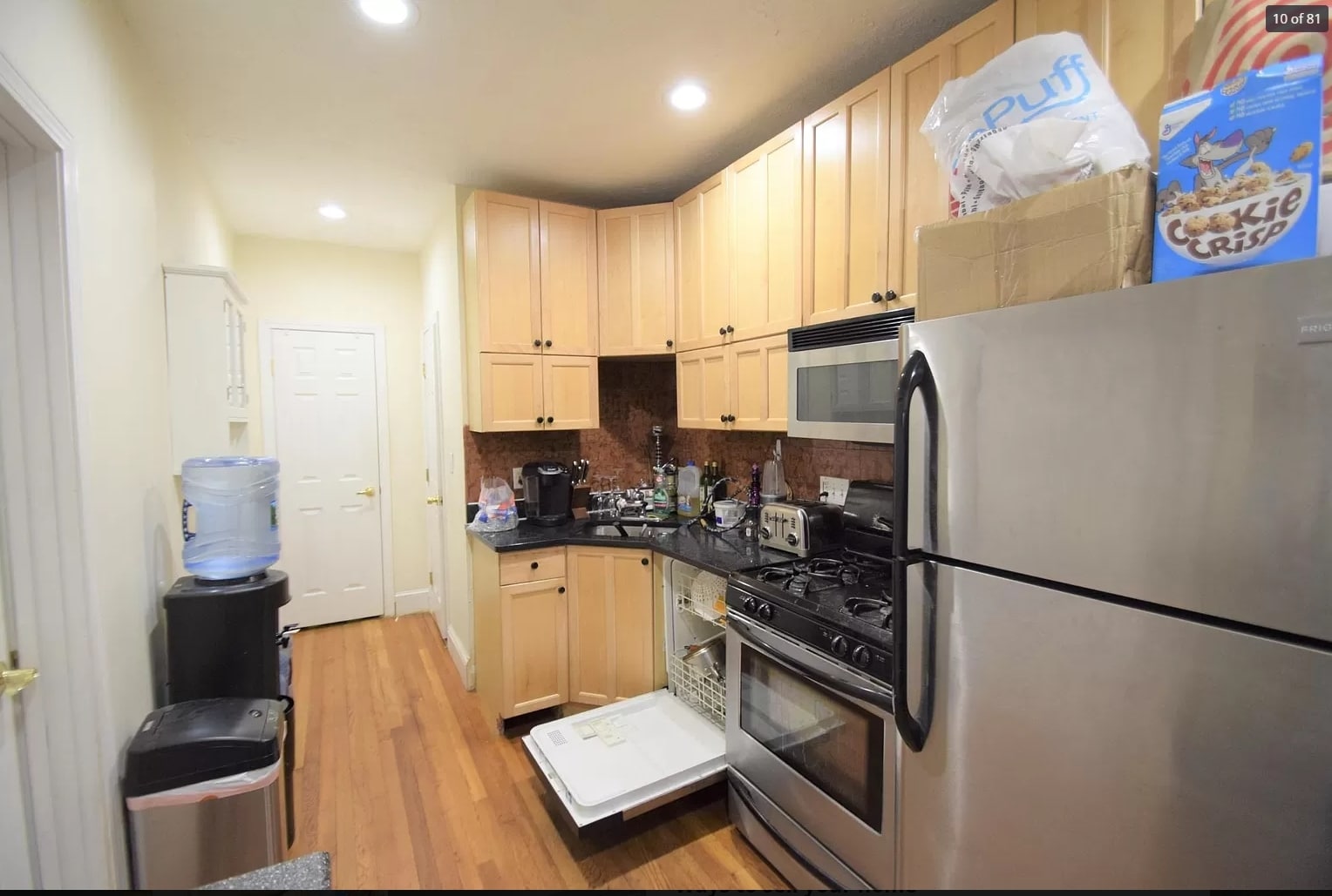 Building Photo - 73 Thatcher St